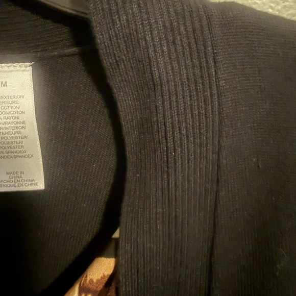 Alfred Dunner Black Cardigan sweater medium Animal Print 2 in 1 open front - Picture 5 of 8